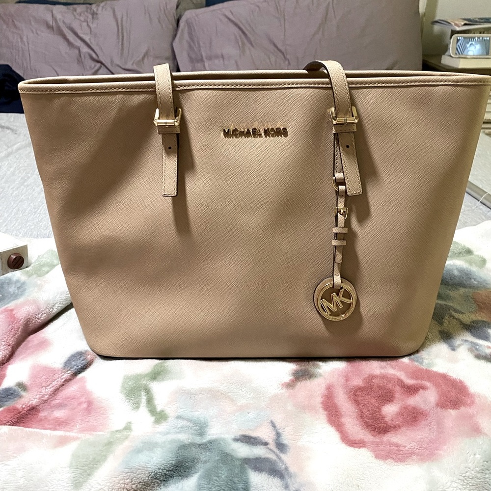 Michael kors pale pink medium tote